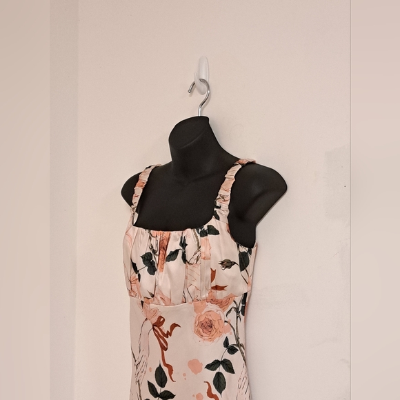 Floral Midi Dress in Cream and Pink - Picture 7 of 10